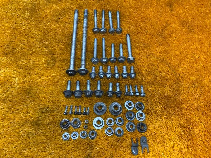 Болты и гайки задней подвески, 750 рублей, Красноярск