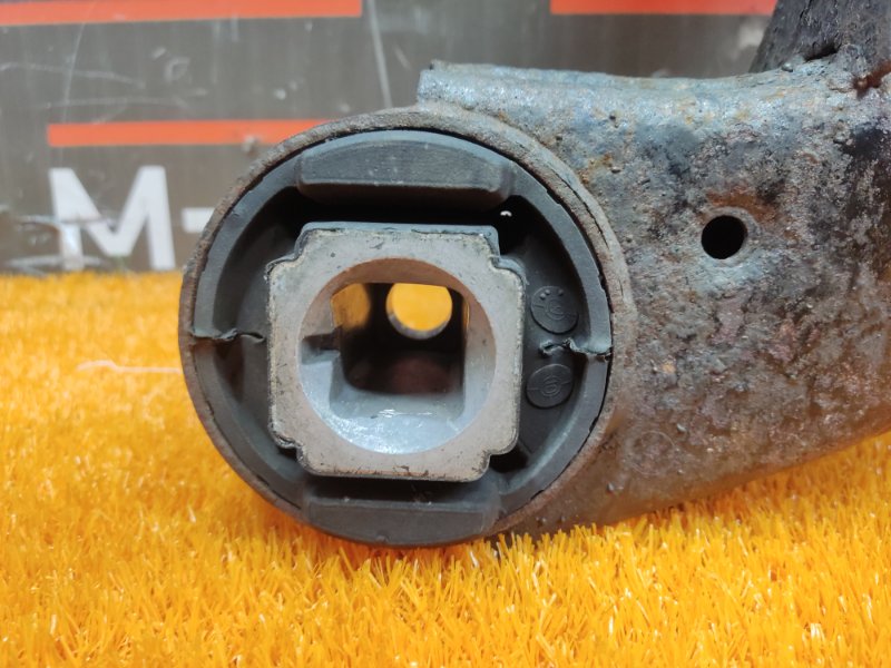 Балка поперечная (подрамник), 1060 рублей, Красноярск