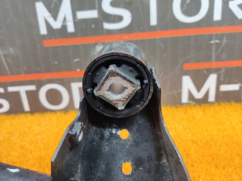 Балка поперечная (подрамник), 1060 рублей, Красноярск