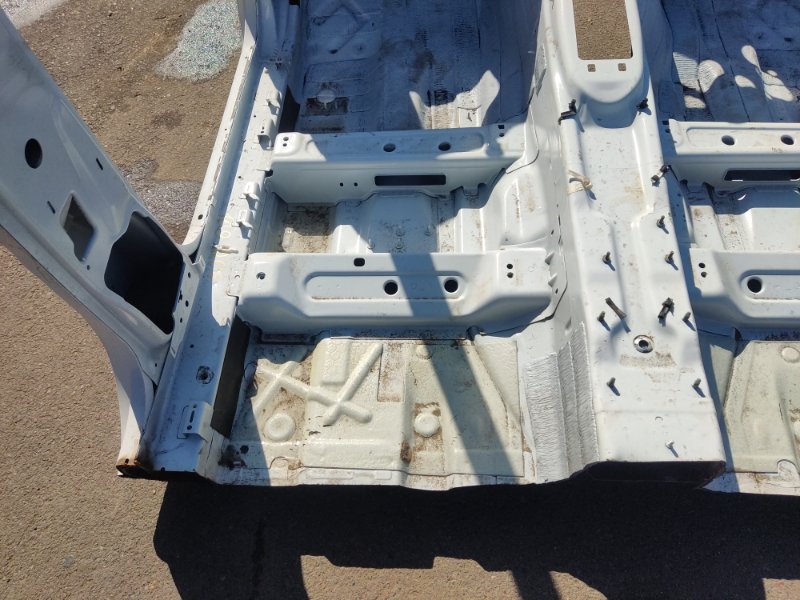 Передняя часть кузова, 18940 рублей, Красноярск