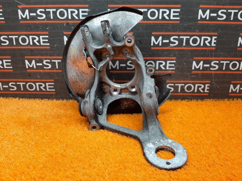 кулак поворотный, 1400 рублей, Красноярск