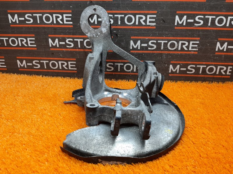 кулак поворотный, 1400 рублей, Красноярск