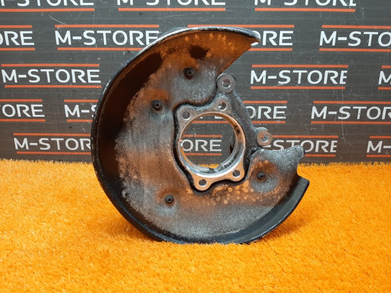 кулак поворотный, 1400 рублей, Красноярск