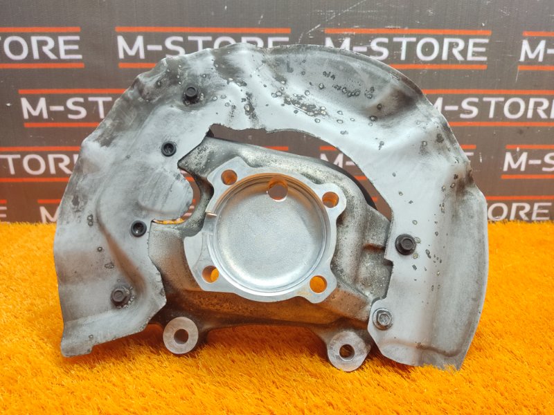 кулак поворотный, 1500 рублей, Красноярск