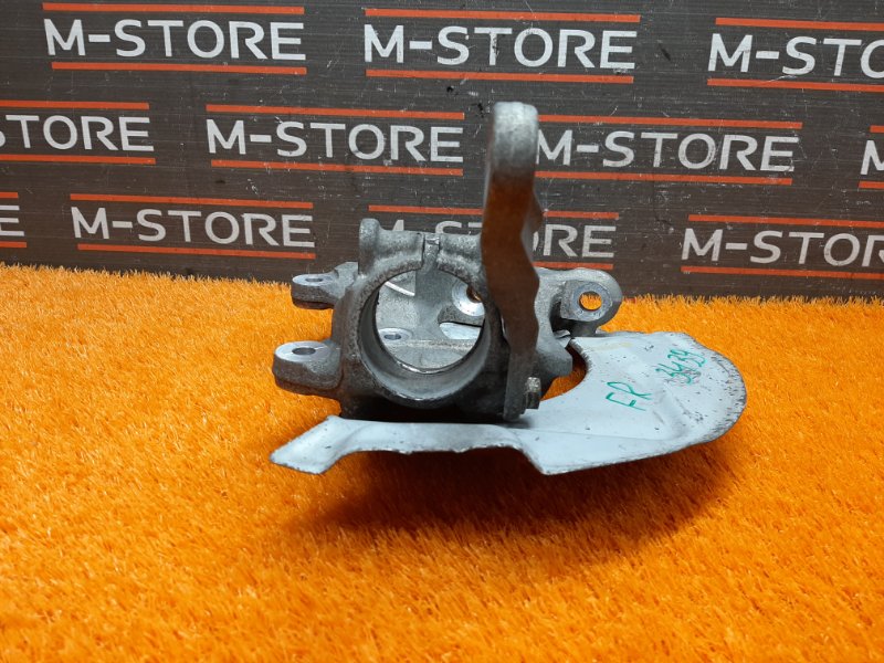 кулак поворотный, 1000 рублей, Красноярск