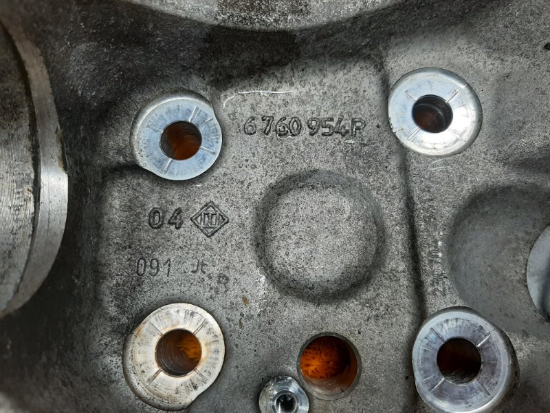 кулак поворотный, 1000 рублей, Красноярск