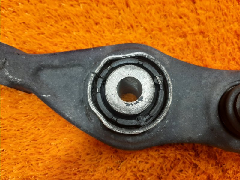 Рычаг подвески нижний, 960 рублей, Красноярск