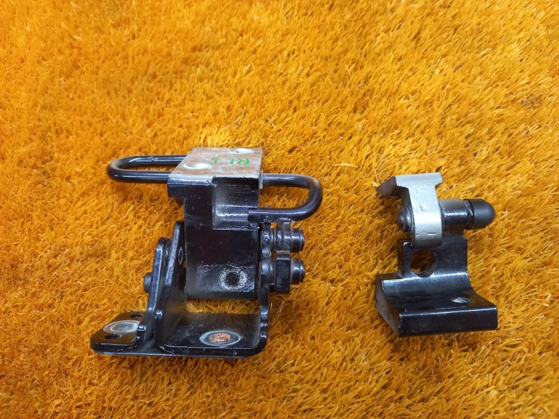 петля двери, 610 рублей, Красноярск