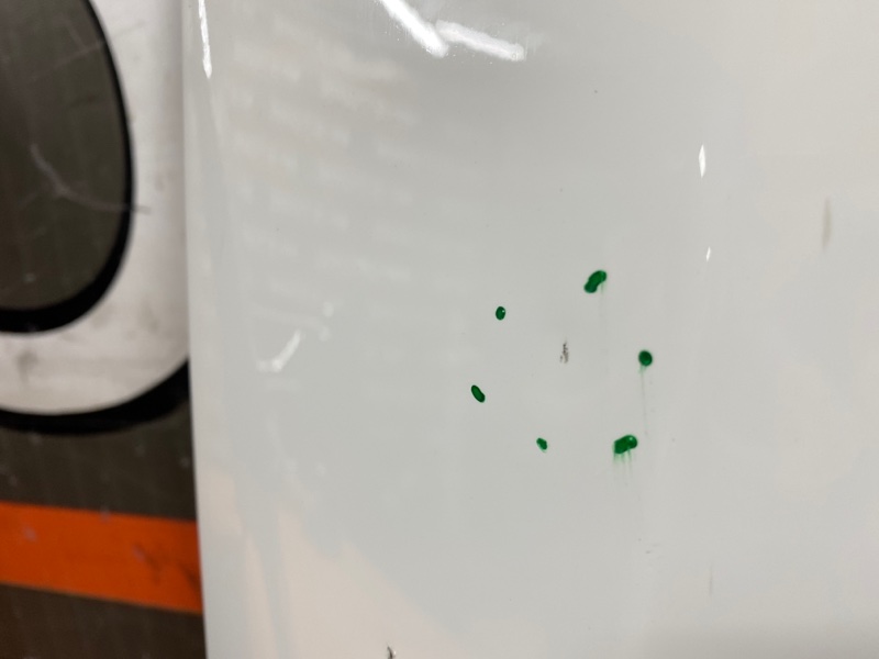 капот, 2000 рублей, Красноярск