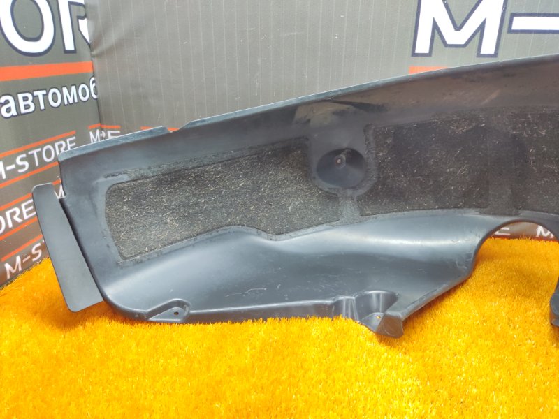 подкрылок, 200 рублей, Красноярск