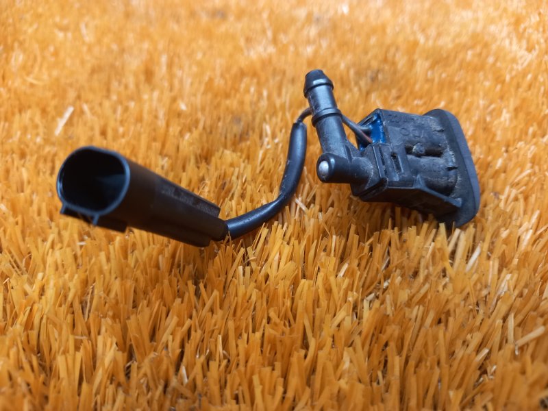 форсунка омывателя, 720 рублей, Красноярск