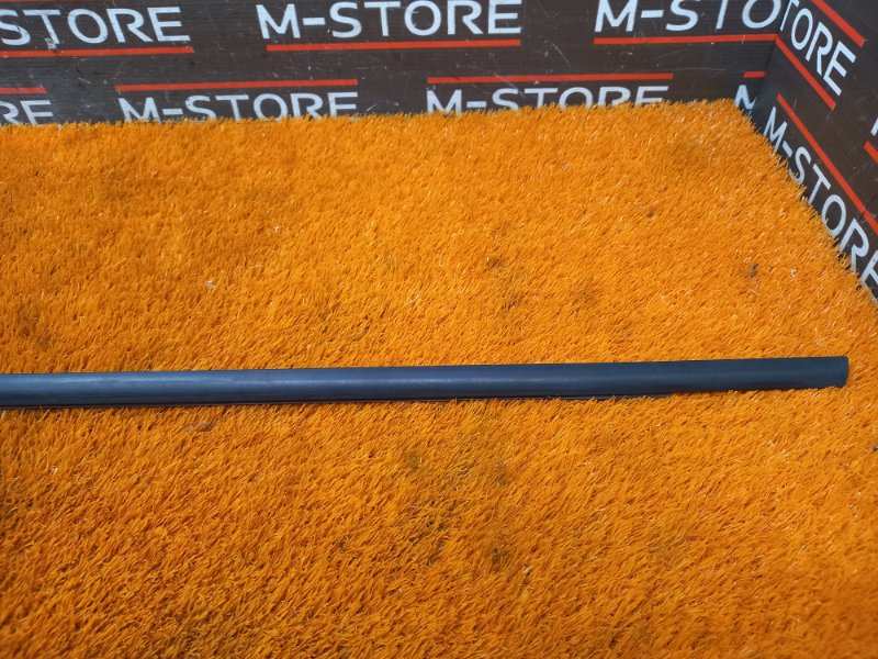 Молдинг стекла внешний, 670 рублей, Красноярск