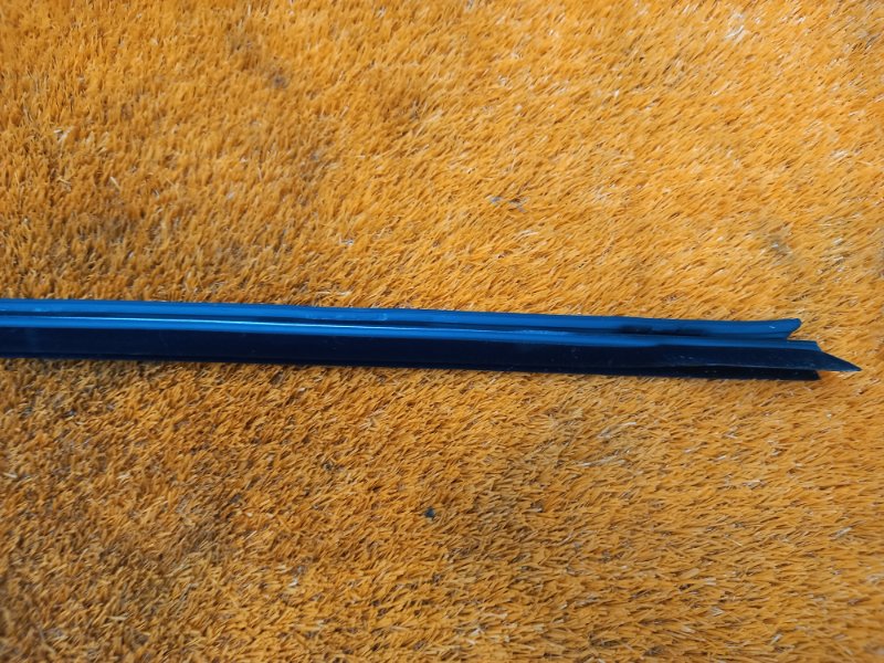 уплотнитель стекла двери, 340 рублей, Красноярск