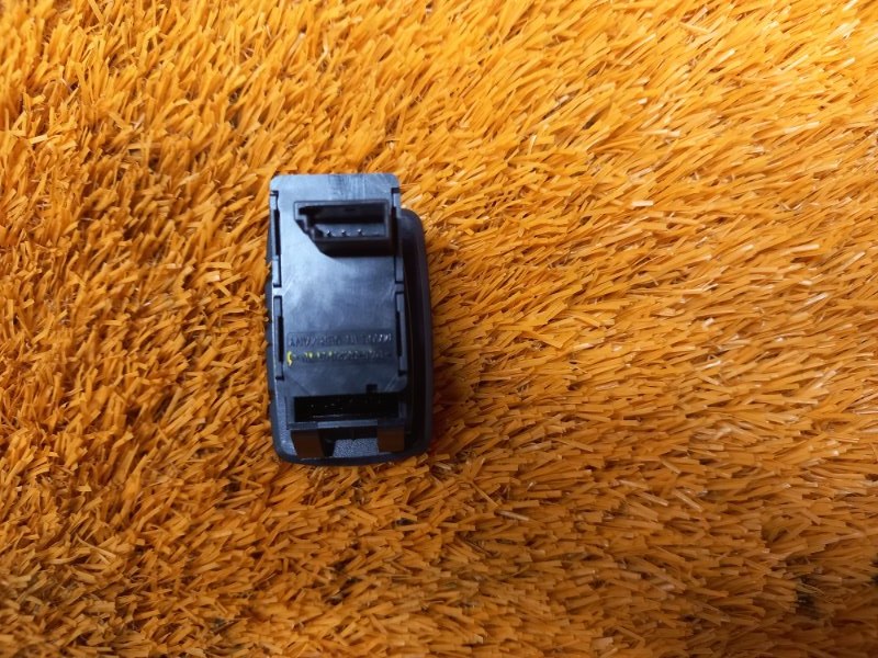 кнопка стеклоподъемника, 300 рублей, Красноярск