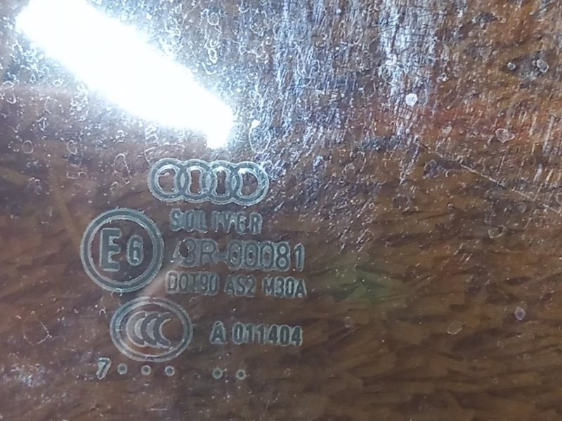 Стекло боковое, 500 рублей, Красноярск