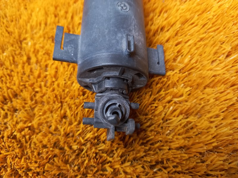 Форсунка омывателя фары, 1060 рублей, Красноярск