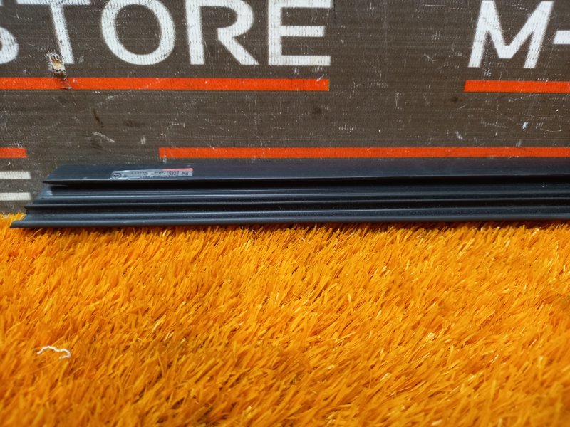 уплотнитель стекла двери, 480 рублей, Красноярск