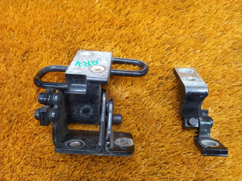 петля двери, 350 рублей, Красноярск