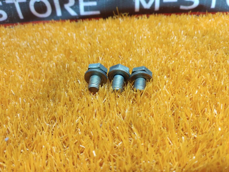 болт гидротрансформатора, 300 рублей, Красноярск