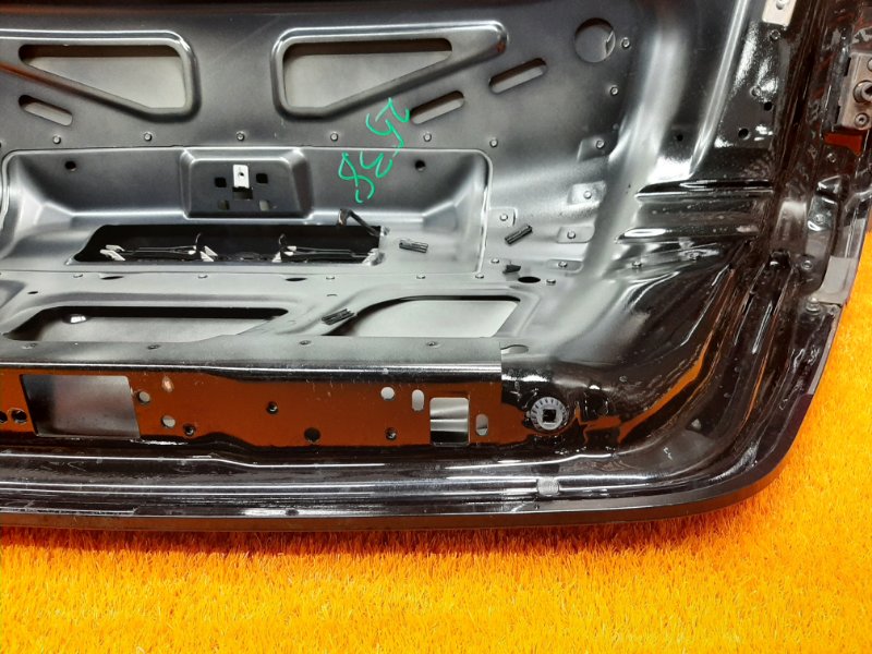 крышка багажника, 4500 рублей, Красноярск