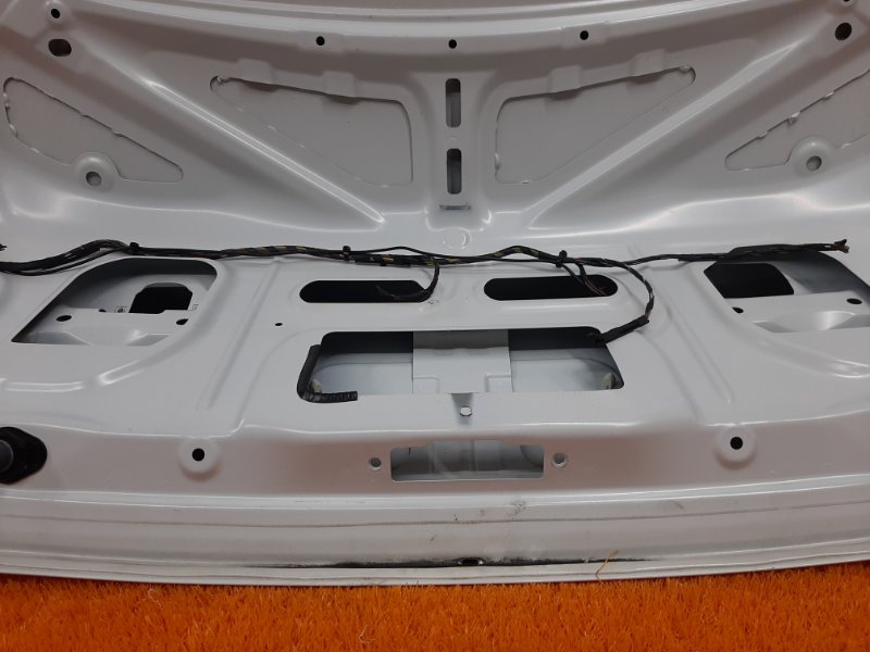 крышка багажника, 700 рублей, Красноярск