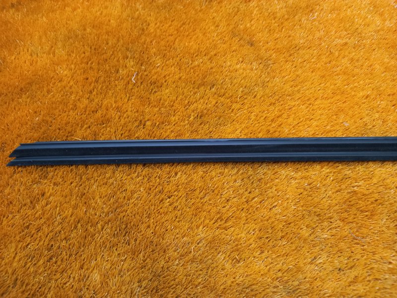 уплотнитель стекла двери, 340 рублей, Красноярск