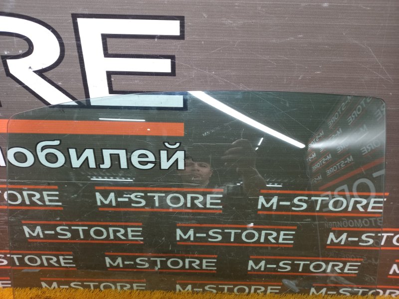 Стекло боковое, 860 рублей, Красноярск