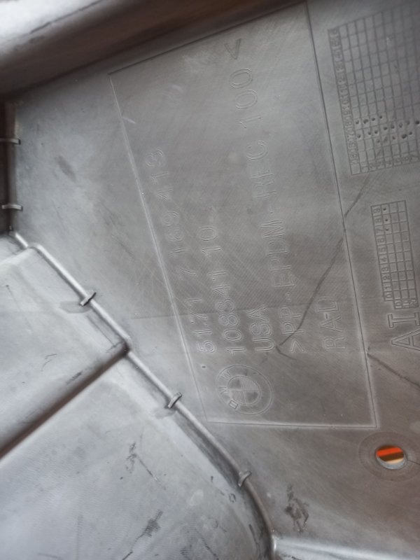 подкрылок, 900 рублей, Красноярск