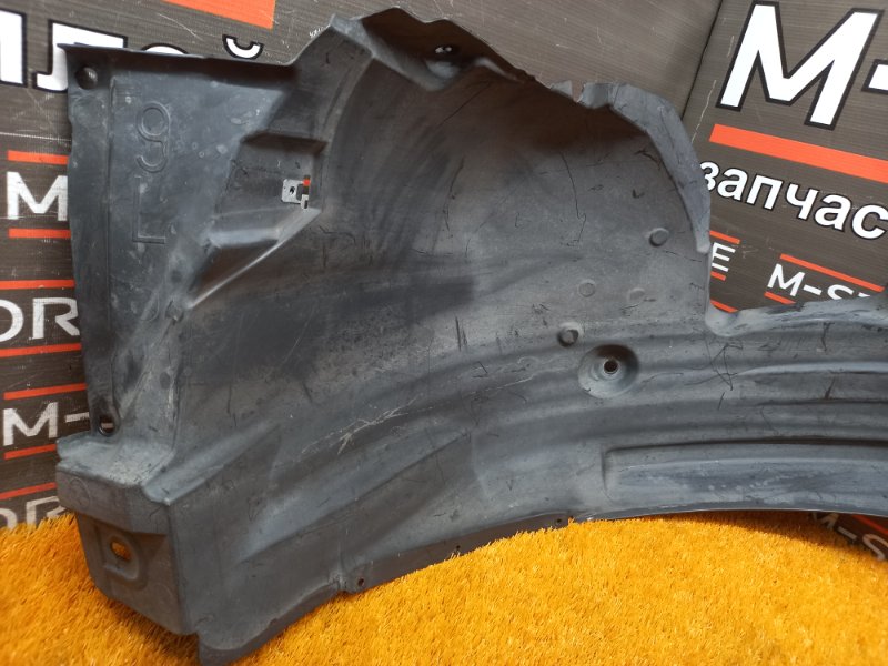 подкрылок, 600 рублей, Красноярск