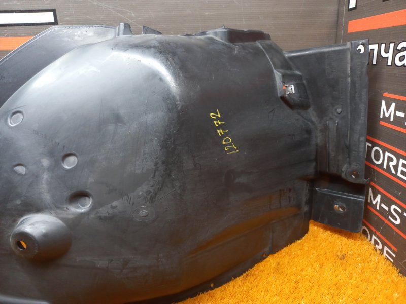 подкрылок, 600 рублей, Красноярск