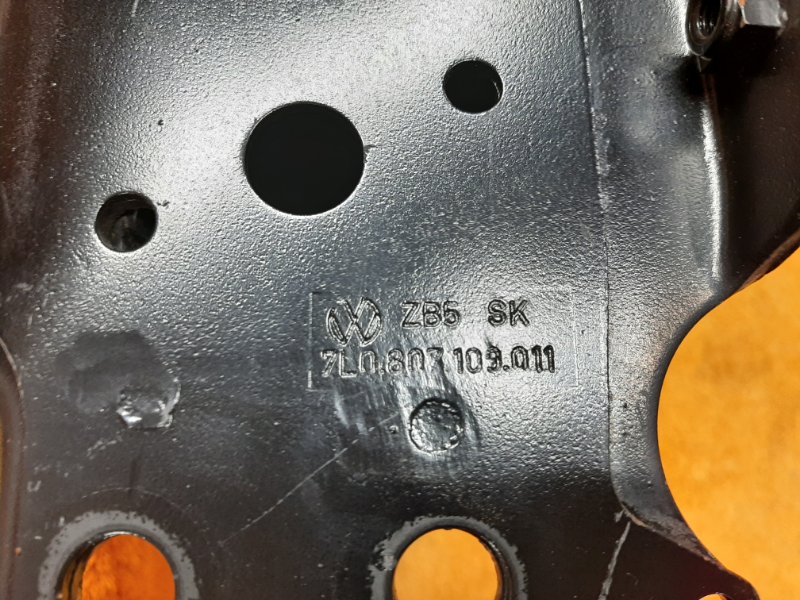 усилитель бампера, 1400 рублей, Красноярск