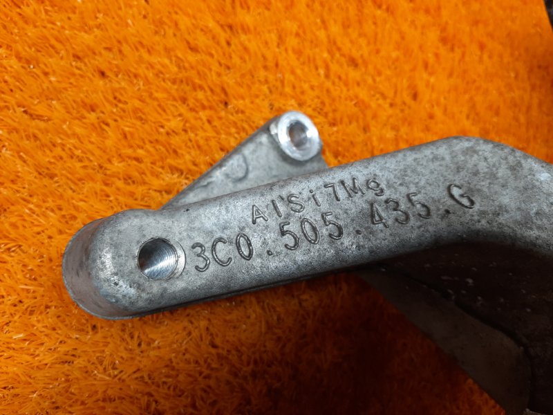 кулак поворотный, 2500 рублей, Красноярск