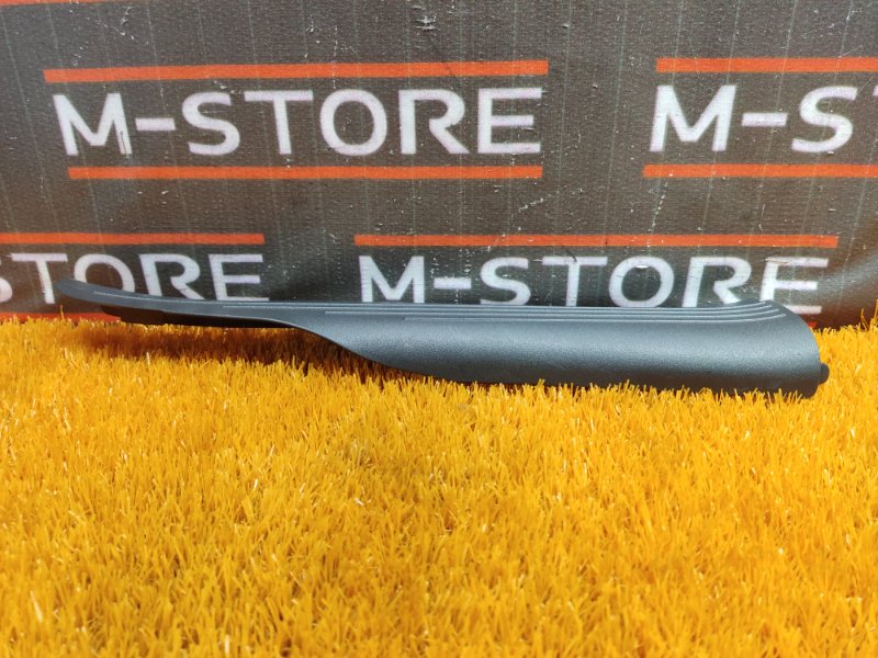 Накладка на порог салона, 200 рублей, Красноярск