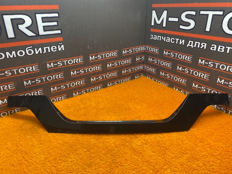 Накладка двери багажника, 3190 рублей, Красноярск