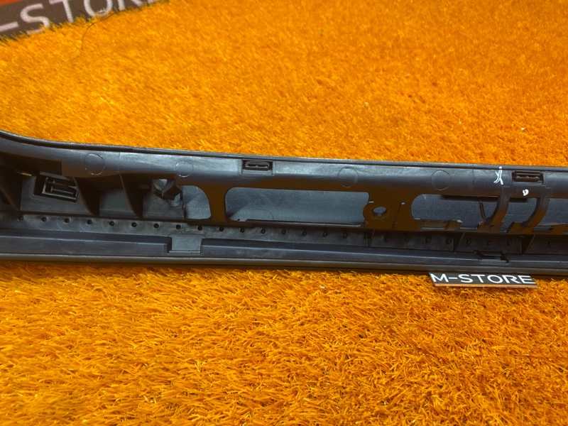 Накладка двери багажника, 3190 рублей, Красноярск