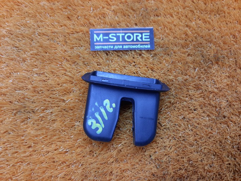 Накладка замка багажника, 210 рублей, Красноярск