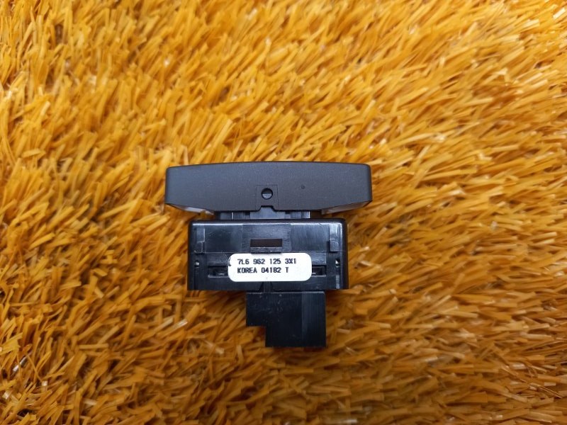 Кнопка центрального замка, 100 рублей, Красноярск