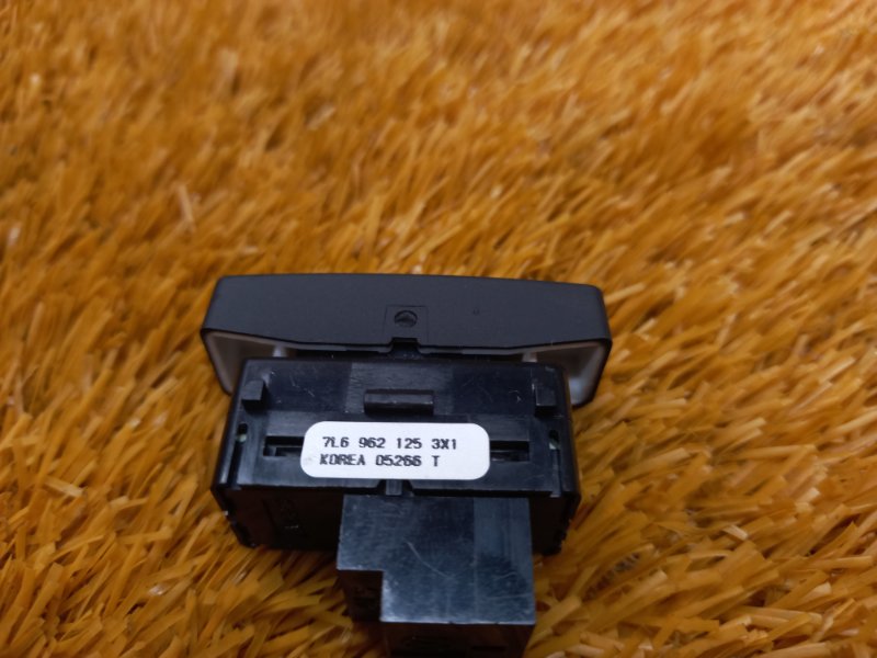 Кнопка центрального замка, 100 рублей, Красноярск