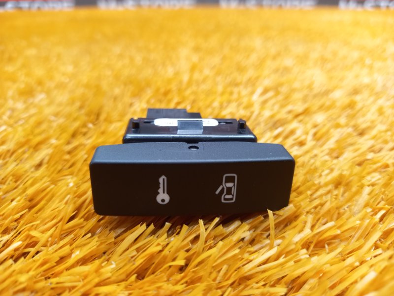 Кнопка центрального замка, 100 рублей, Красноярск