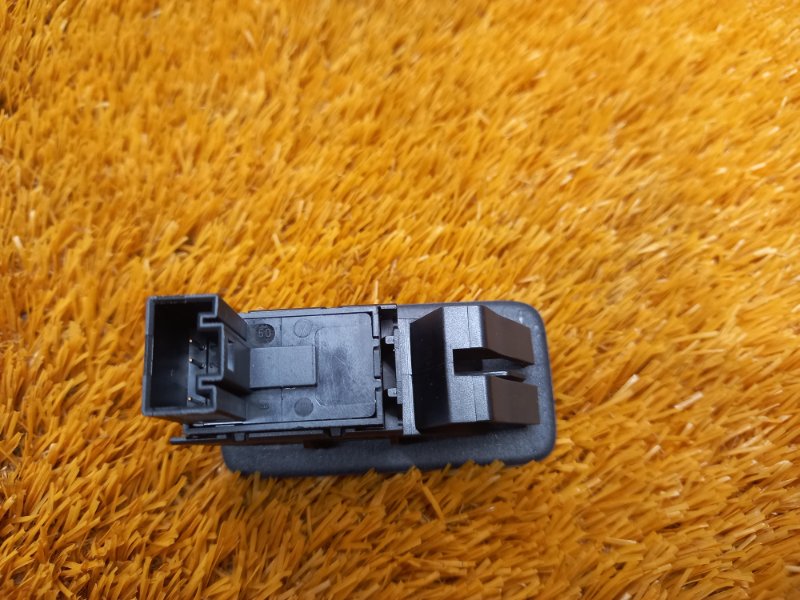 кнопка стеклоподъемника, 300 рублей, Красноярск