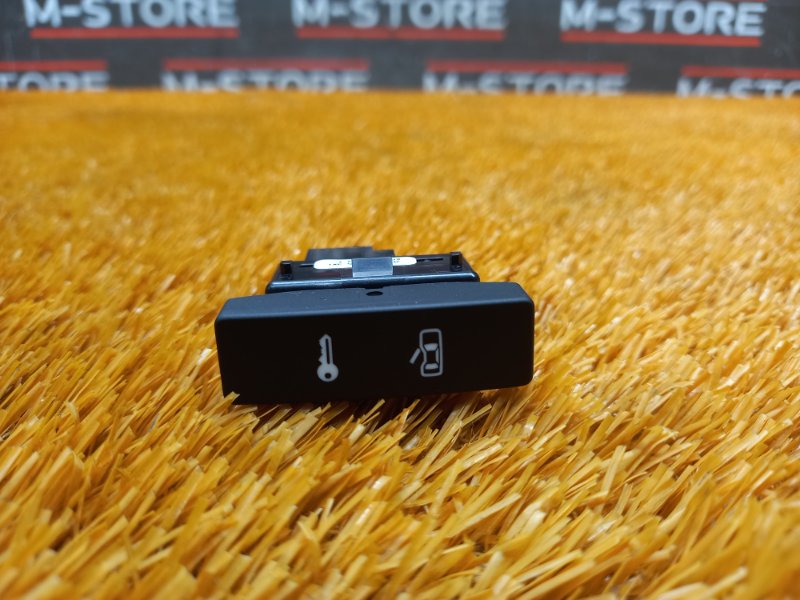 Кнопка центрального замка, 100 рублей, Красноярск