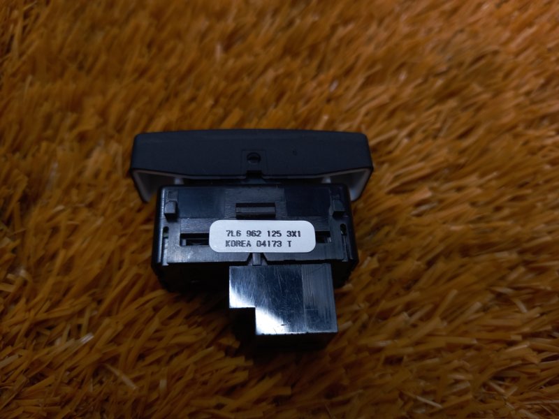 Кнопка центрального замка, 100 рублей, Красноярск