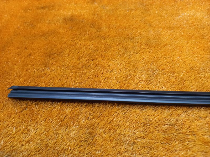 уплотнитель стекла двери, 340 рублей, Красноярск