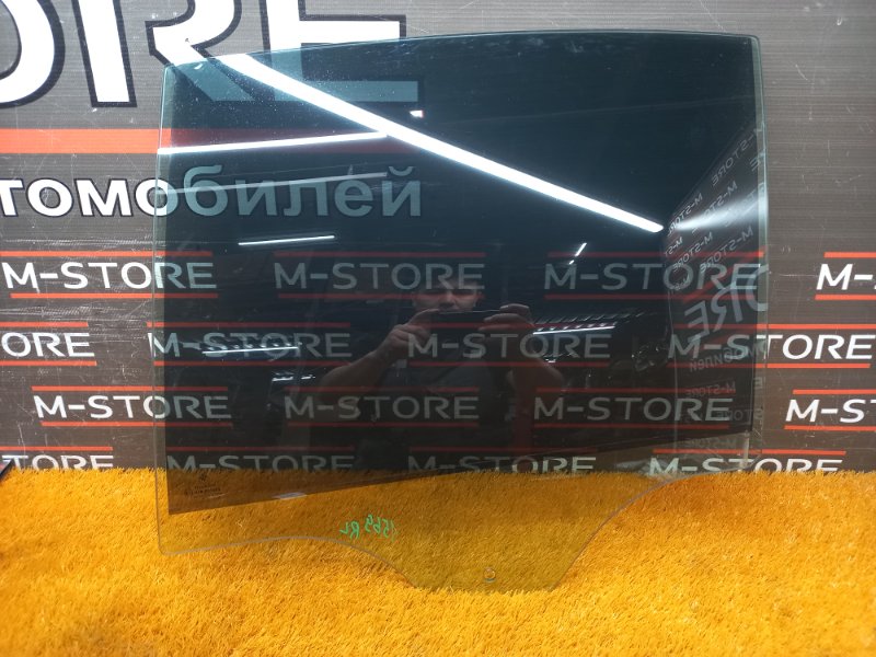 Стекло боковое, 540 рублей, Красноярск