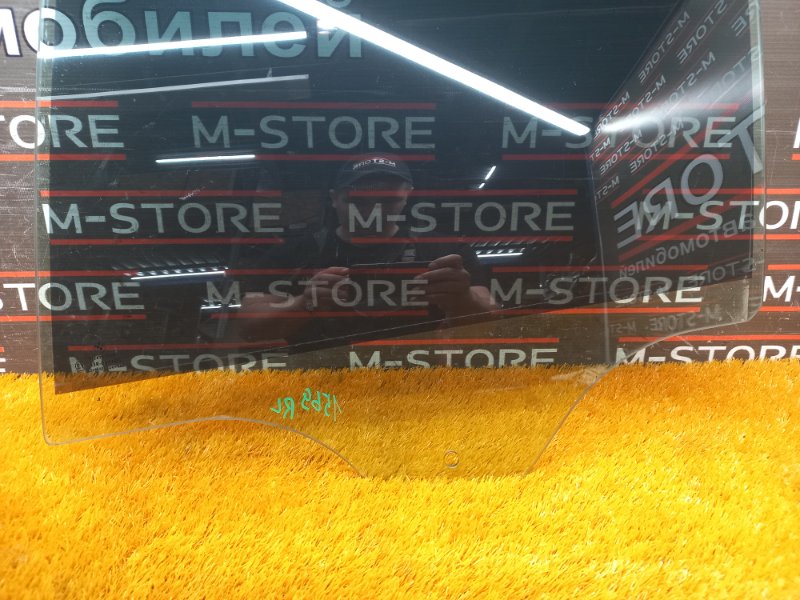 Стекло боковое, 540 рублей, Красноярск