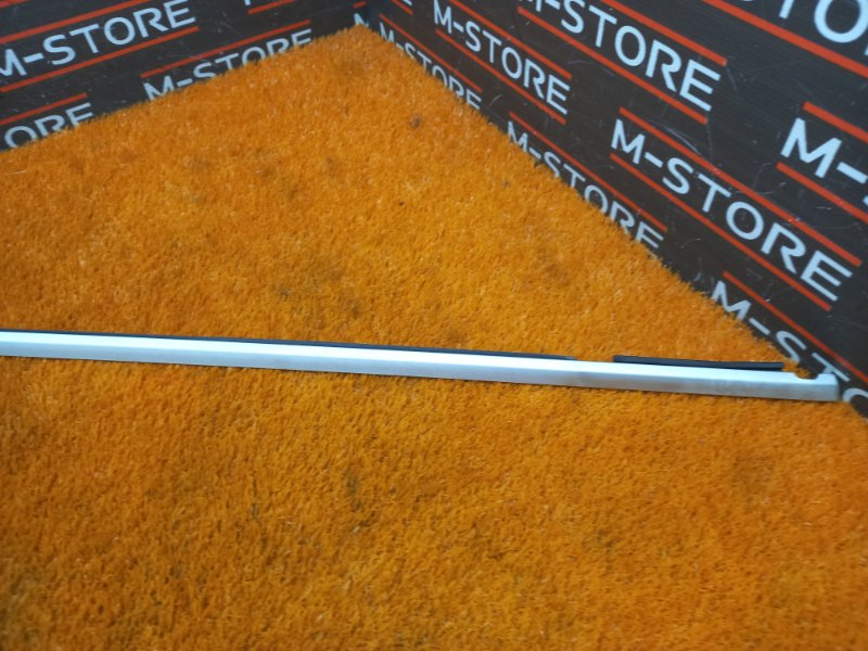 Молдинг стекла внешний, 670 рублей, Красноярск