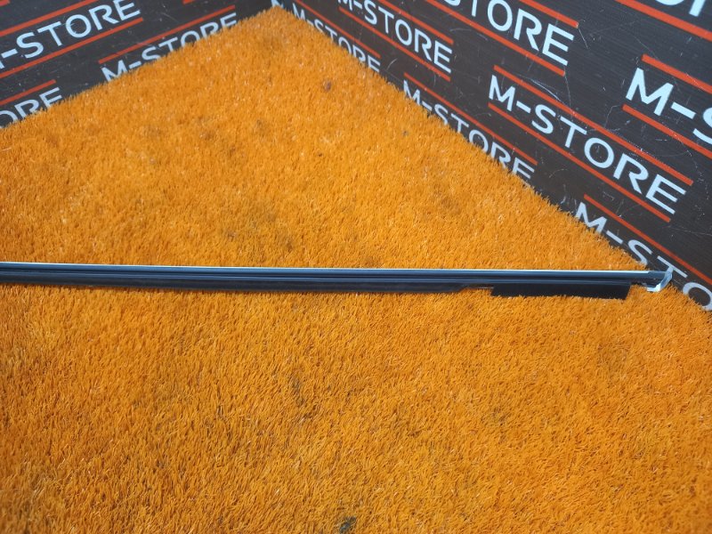 Молдинг стекла внешний, 670 рублей, Красноярск