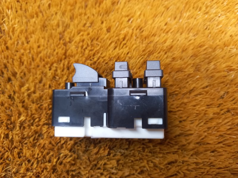 кнопка стеклоподъемника, 300 рублей, Красноярск