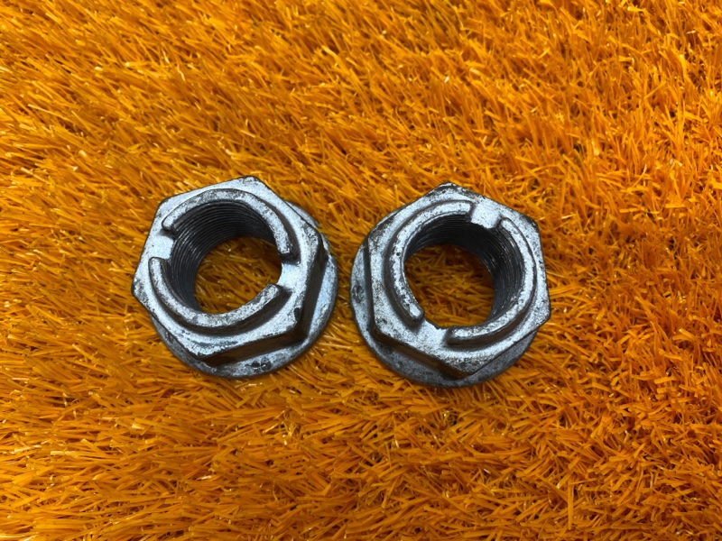 Гайка привода, 200 рублей, Красноярск