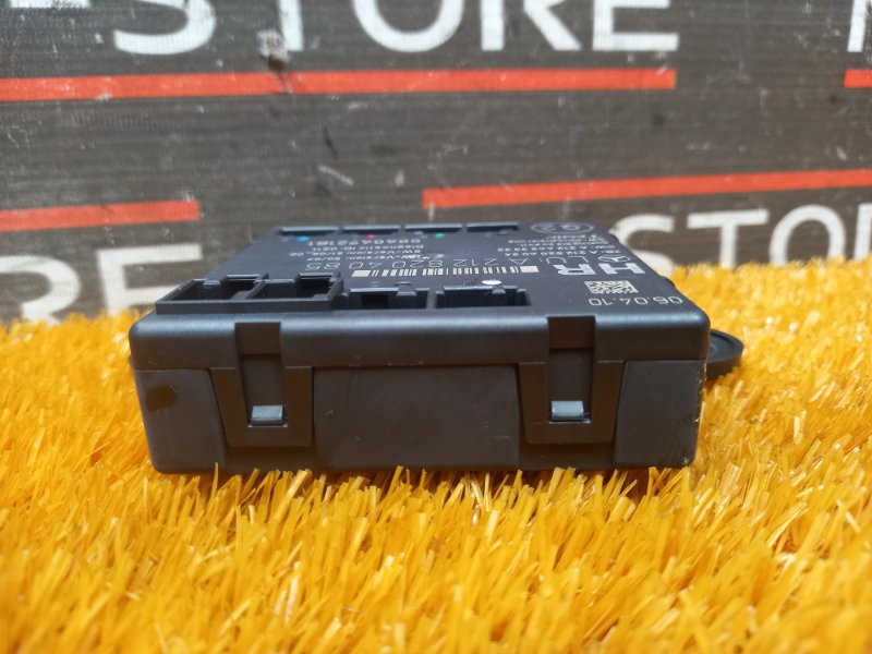 Блок управления дверью, 1000 рублей, Красноярск